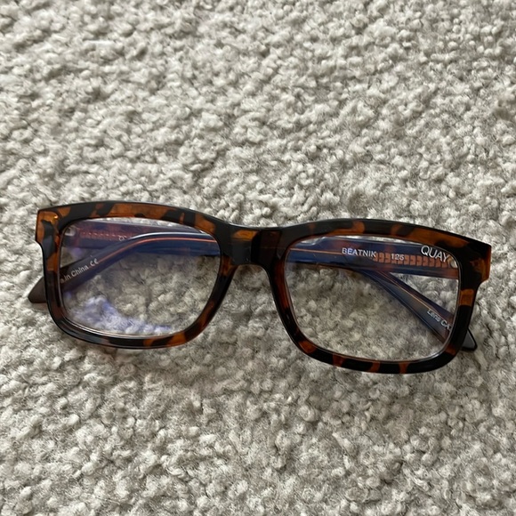 Quay blue light blocking glasses - Picture 1 of 3